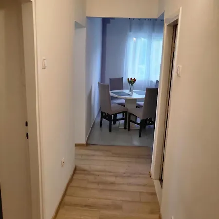 Apartment Laura