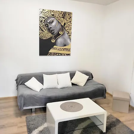 Apartment Laura *